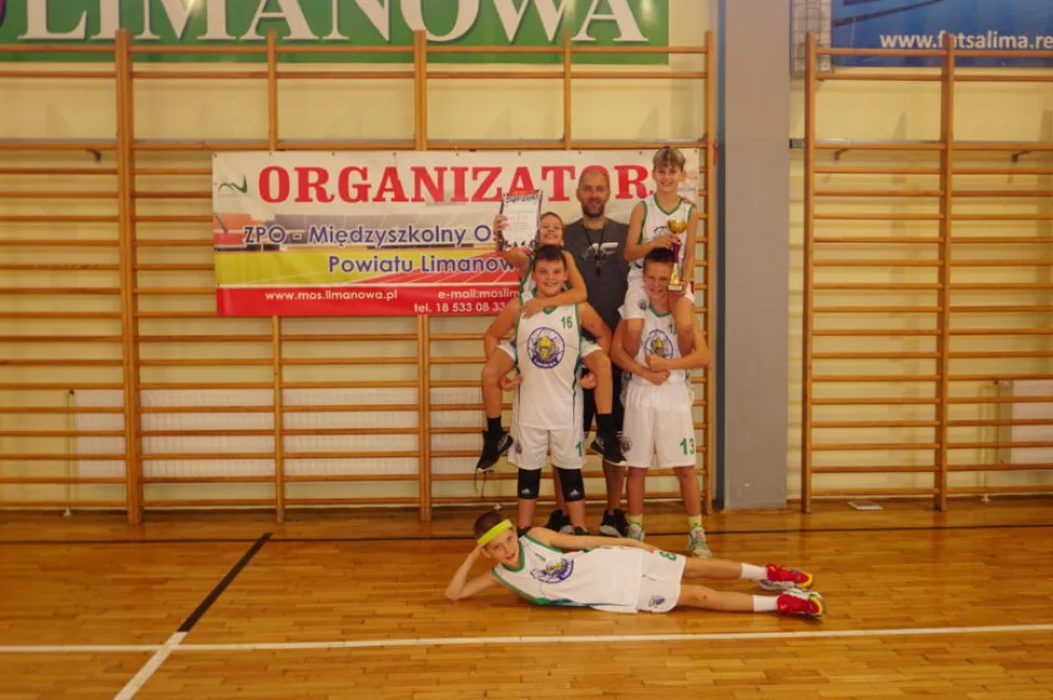 ID: Mistrzostwo powiatu dla SP 2 Mszana Górna i SP 3 Limanowa - zdjęcie 2