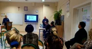 Policjanci rozmawiali z mieszkańcami o bezpieczeństwie - zdjęcie 3