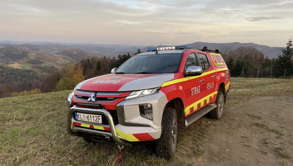 Strażacy cieszą się z nowego pojazdu - zdjęcie 1