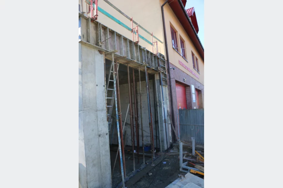 Trwa rozbudowa remizy - zdjęcie 4