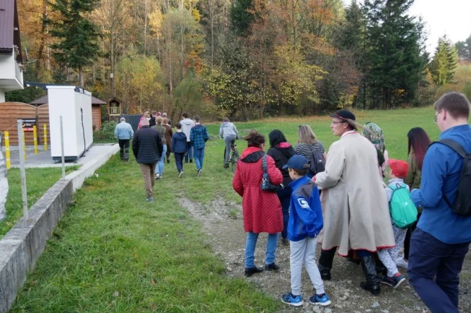 Wędrowali szlakami AK i w miejsca zagłady - zdjęcie 7