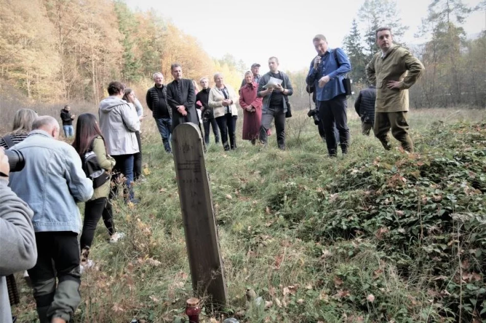 Wędrowali szlakami AK i w miejsca zagłady - zdjęcie 11