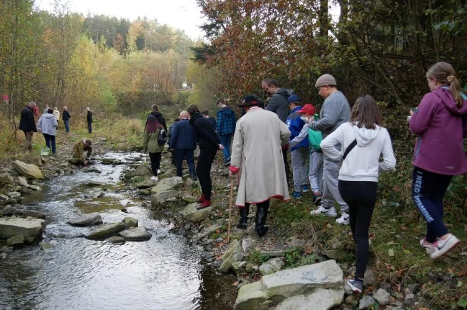 Wędrowali szlakami AK i w miejsca zagłady - zdjęcie 17