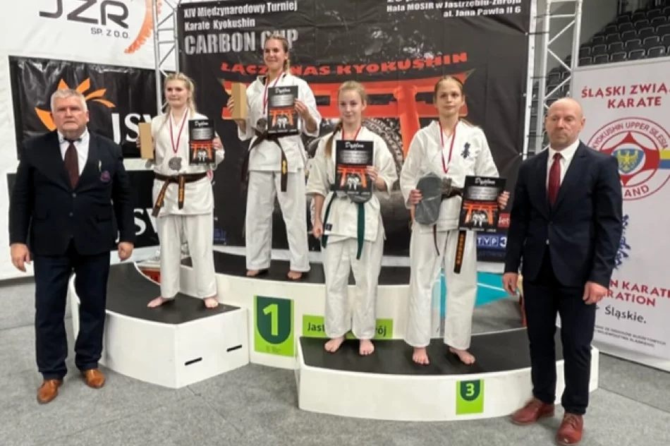 9 medali dla karateków ARS Klub Kyokushiniai – Limanowa na Międzynarodowym Turnieju Karate Kyokushin CARBON CUP w Jastrzębiu Zdroju - zdjęcie 4