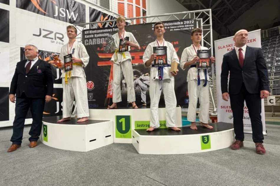 9 medali dla karateków ARS Klub Kyokushiniai – Limanowa na Międzynarodowym Turnieju Karate Kyokushin CARBON CUP w Jastrzębiu Zdroju - zdjęcie 10