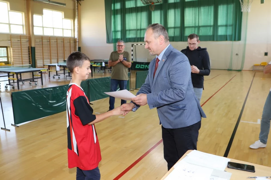 Młynne zwycięża w Igrzyskach Dzieci w tenisie stołowym - zdjęcie 20