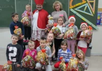 Hojny Święty Mikołaj w SP w Nowym Rybiu - zdjęcie główne