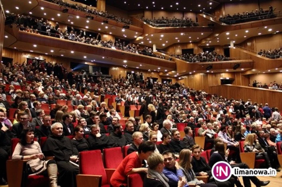 Oratorium na otwarcie Roku Miłosierdzia z udziałem Chóru Chłopięcego - zdjęcie 4