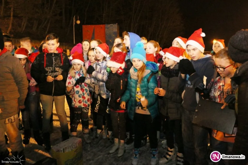 Tłumy na otwarciu lodowiska! - zdjęcie 3