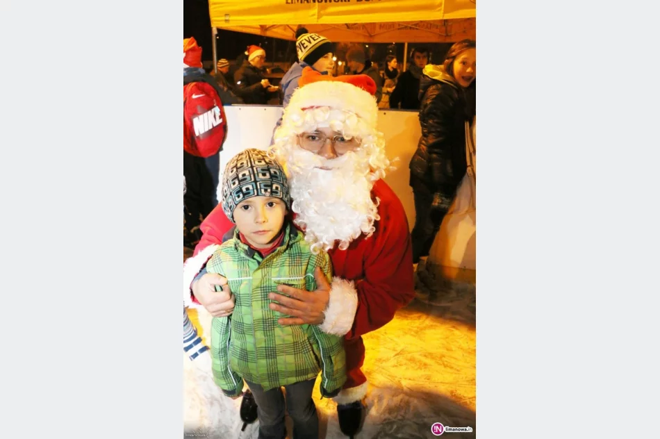 Tłumy na otwarciu lodowiska! - zdjęcie 4