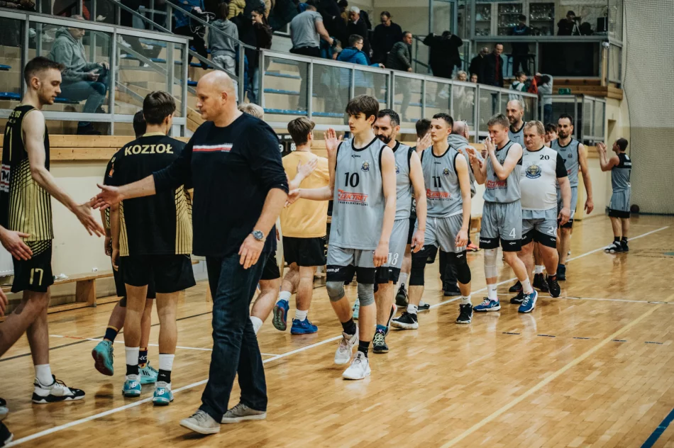 Regis wyjeżdża z tarczą - zdjęcie 3