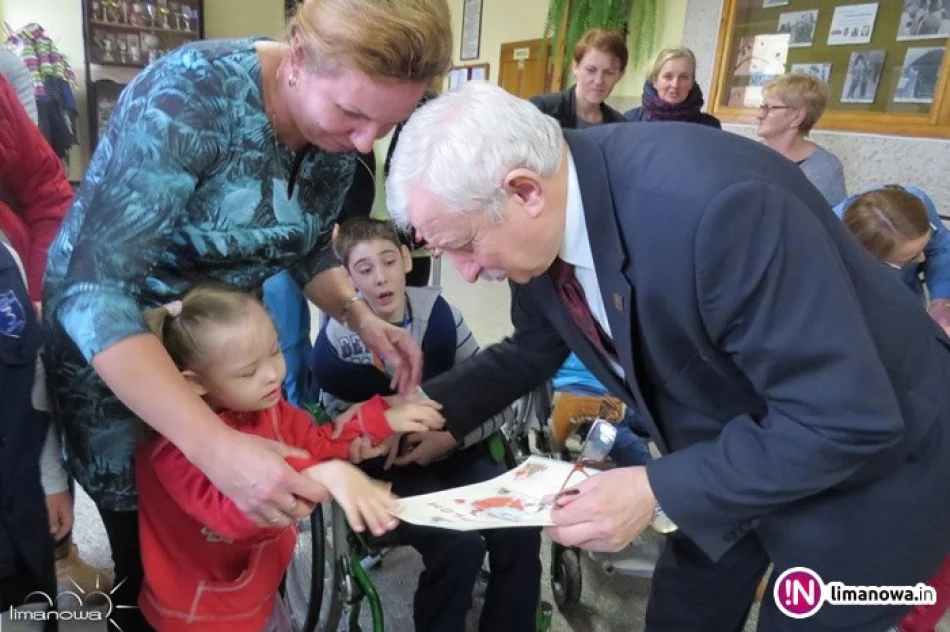 'Czekamy na Ciebie Święty Mikołaju' - zdjęcie 2