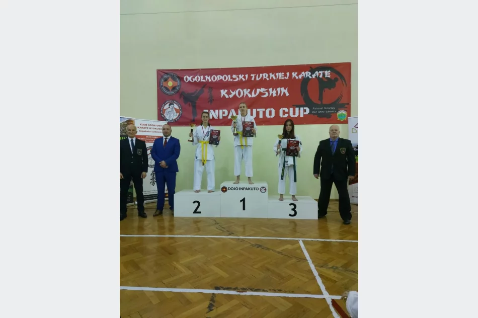 20 medali dla zawodników Limanowskiego Klubu Kyokushin Karate na Ogólnopolskim Turnieju o Inpakuto Cup 2022 - zdjęcie 12