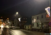 Mniej ozdób, bez lodowiska i z nocnymi wyłączeniami oświetlenia - zdjęcie główne