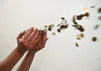 76 proc. pracowników nie czuje wsparcia od pracodawcy w związku z inflacją - zdjęcie główne