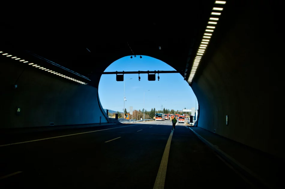 ​Ćwiczenia służb w nowym tunelu na Zakopiance - zdjęcie 7