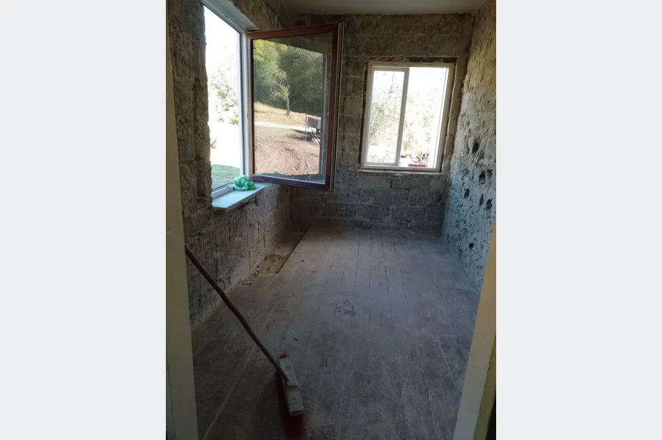 W pożarze stracili dom, zbierają materiały - zdjęcie 6