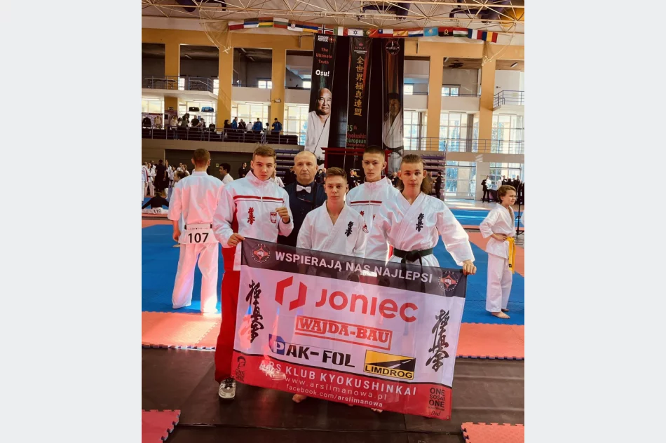 Trójka Limanowian BRĄZOWYMI MEDALISTAMI 35 Mistrzostw Europy KARATE KYOKUSHIN w Lizbonie - zdjęcie 10