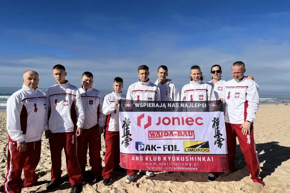 Trójka Limanowian BRĄZOWYMI MEDALISTAMI 35 Mistrzostw Europy KARATE KYOKUSHIN w Lizbonie - zdjęcie 12