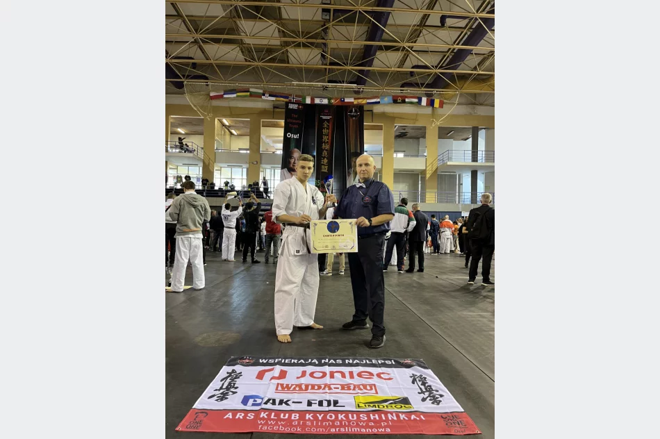 Trójka Limanowian BRĄZOWYMI MEDALISTAMI 35 Mistrzostw Europy KARATE KYOKUSHIN w Lizbonie - zdjęcie 20