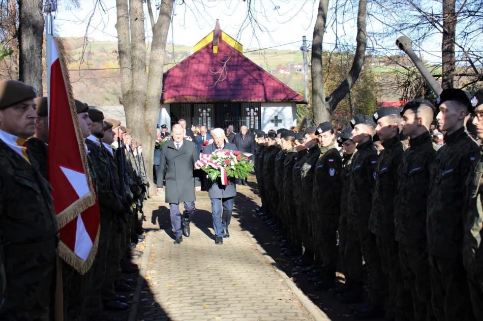 Obchody Święta Niepodległości w Łososinie Górnej - zdjęcie 3