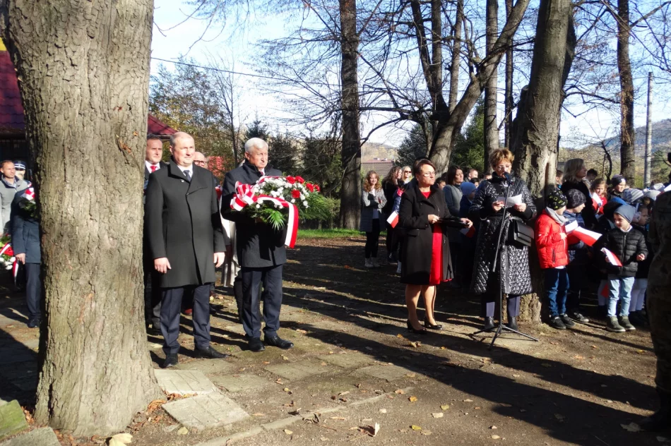 Obchody Święta Niepodległości w Łososinie Górnej - zdjęcie 8