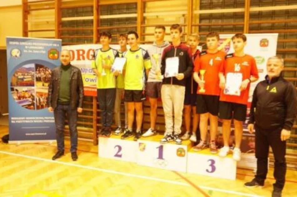 Szkoły średnie walczyły o mistrzostwo powiatu  - zdjęcie 2