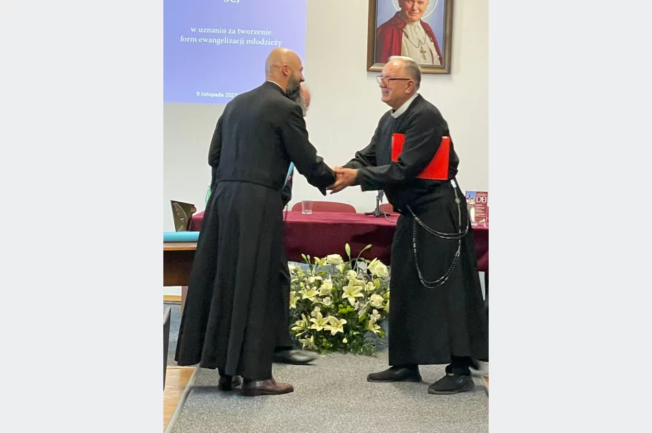 Ks. Michał Olszewski SCJ nagrodzony „Pro Redemptione” za ewangelizację młodzieży - zdjęcie 4