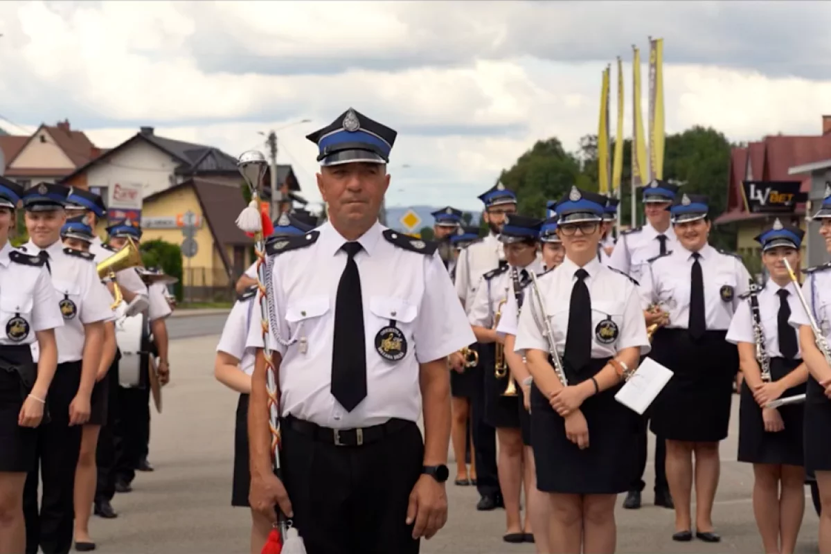 Posłuchaj utworów w wykonaniu orkiestry i chóru