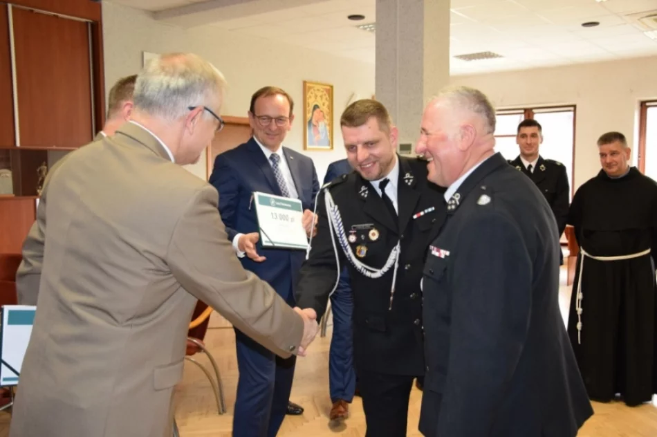 Dzięki dotacjom strażacy kupili sprzęt - zdjęcie 10