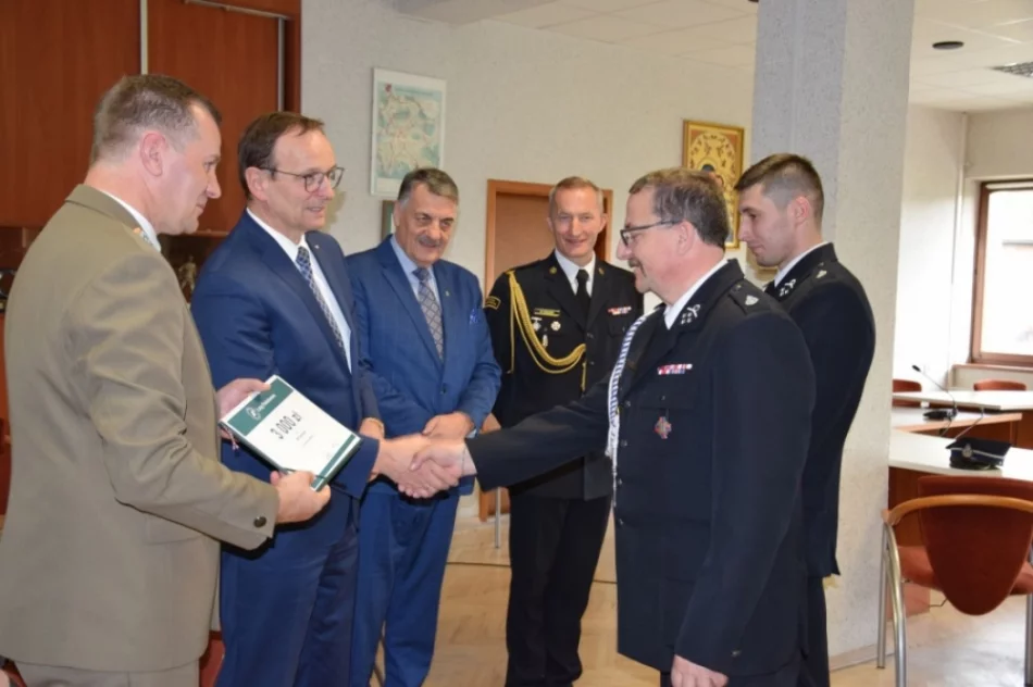 Dzięki dotacjom strażacy kupili sprzęt - zdjęcie 11