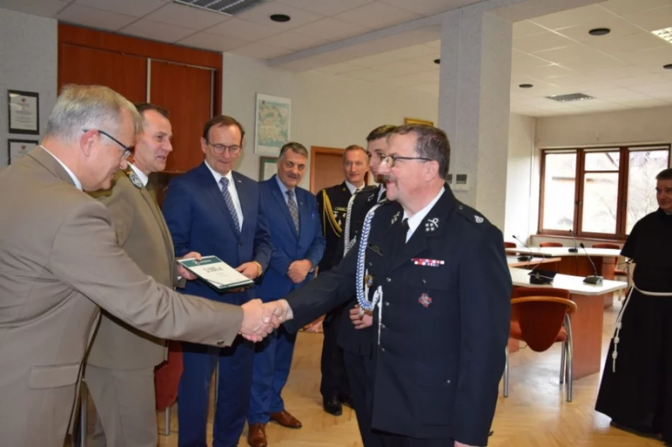 Dzięki dotacjom strażacy kupili sprzęt - zdjęcie 12