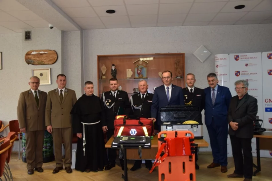 Dzięki dotacjom strażacy kupili sprzęt - zdjęcie 15