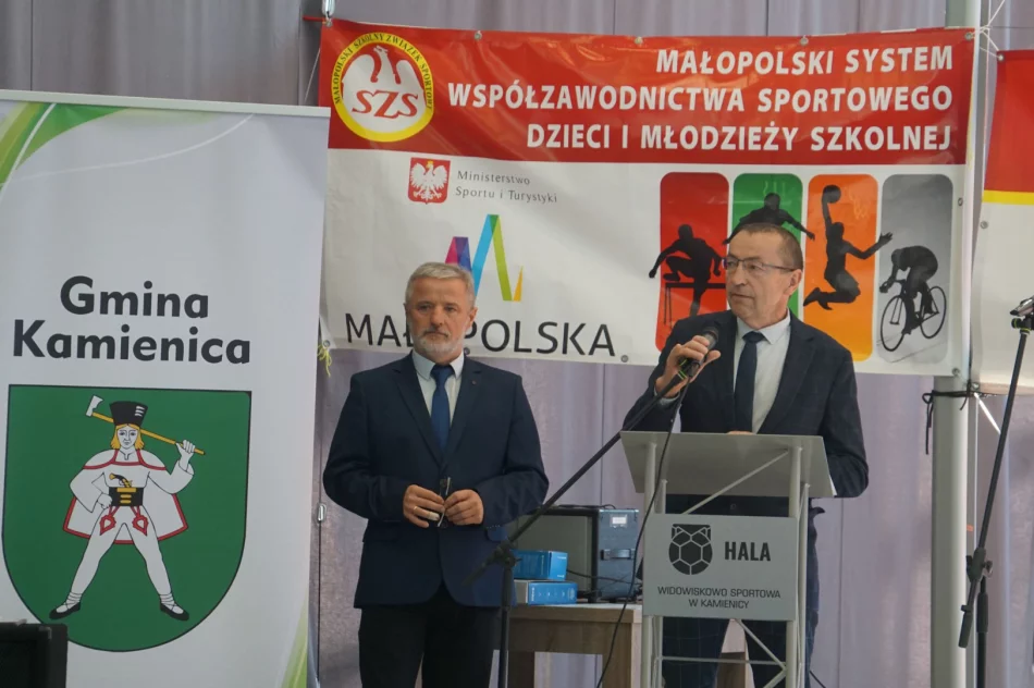 Podsumowanie Współzawodnictwa Sportowego Dzieci i Młodzieży Szkolnej M SZS: wyróżnienia dla najlepszych - zdjęcie 7