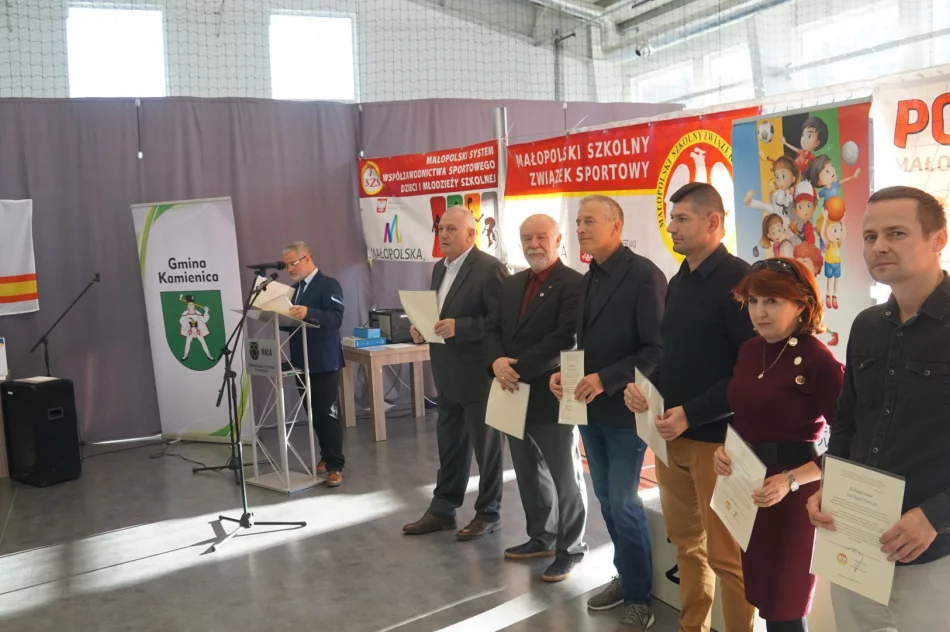 Podsumowanie Współzawodnictwa Sportowego Dzieci i Młodzieży Szkolnej M SZS: wyróżnienia dla najlepszych - zdjęcie 17