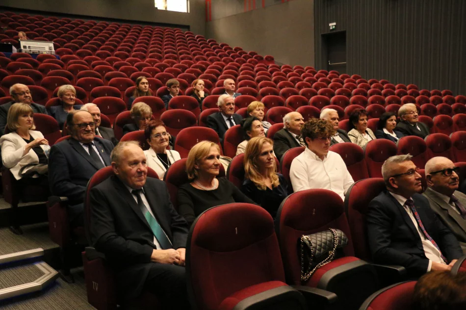 Złote Gody świętowało 13 par małżeńskich - zdjęcie 14