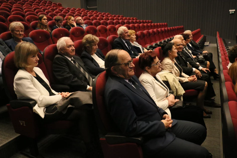 Złote Gody świętowało 13 par małżeńskich - zdjęcie 16