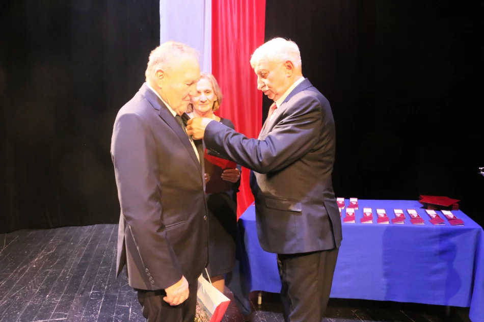 Złote Gody świętowało 13 par małżeńskich - zdjęcie 18