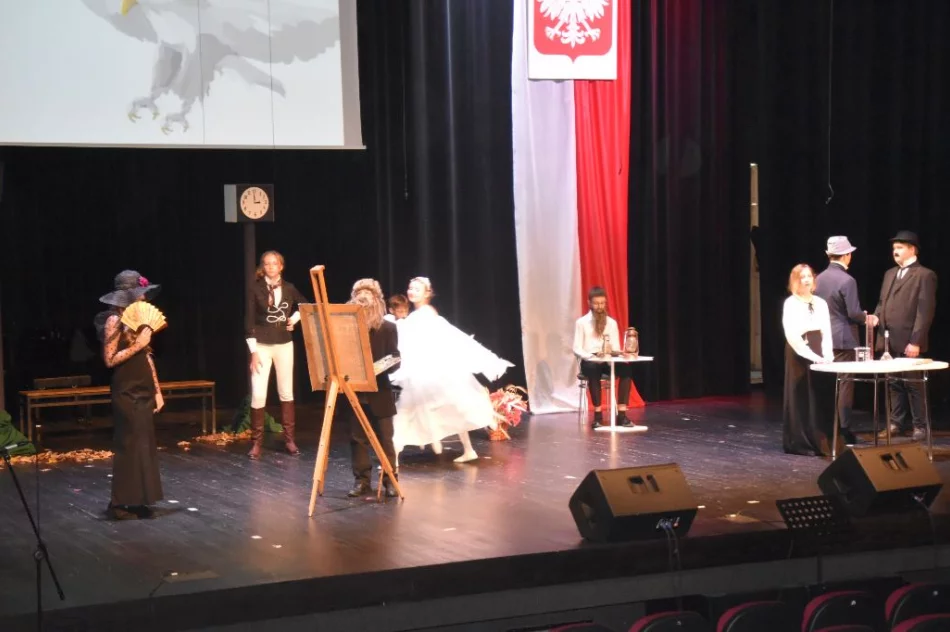 Uroczysta sesja Rady Miasta Limanowa z okazji Święta Niepodległości - zdjęcie 14