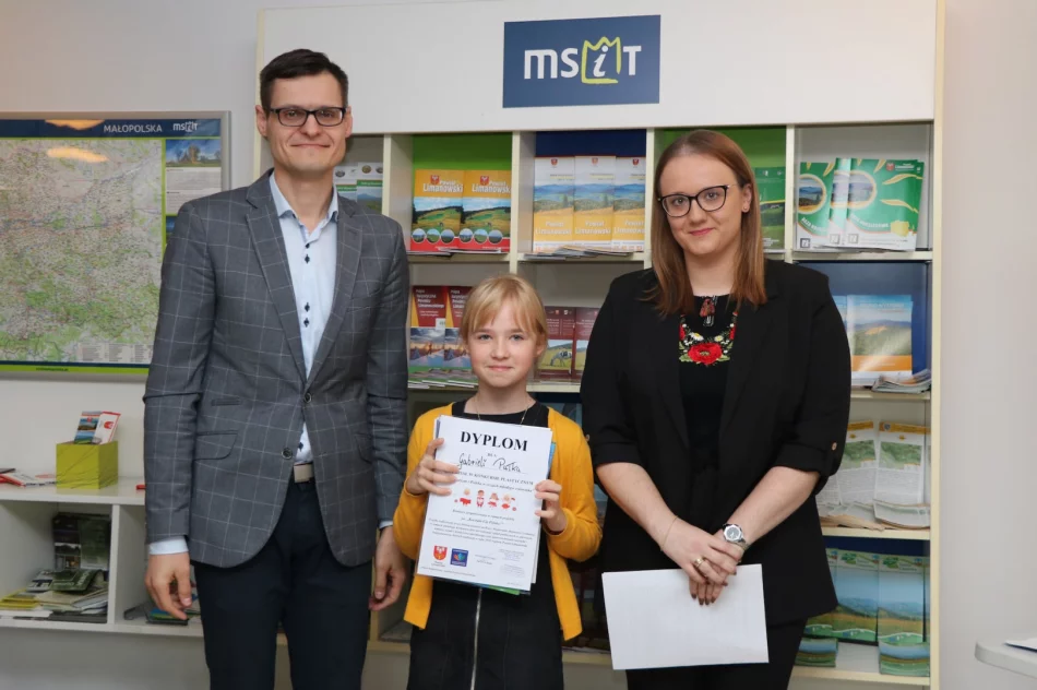 Rozstrzygniecie konkursu pn. ,,Patriotyzm i Polska w oczach młodego człowieka" - zdjęcie 5