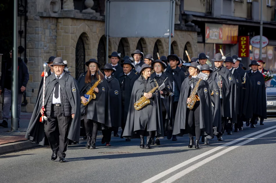 Obchody 104. rocznicy odzyskania przez Polskę niepodległości - zdjęcie 2