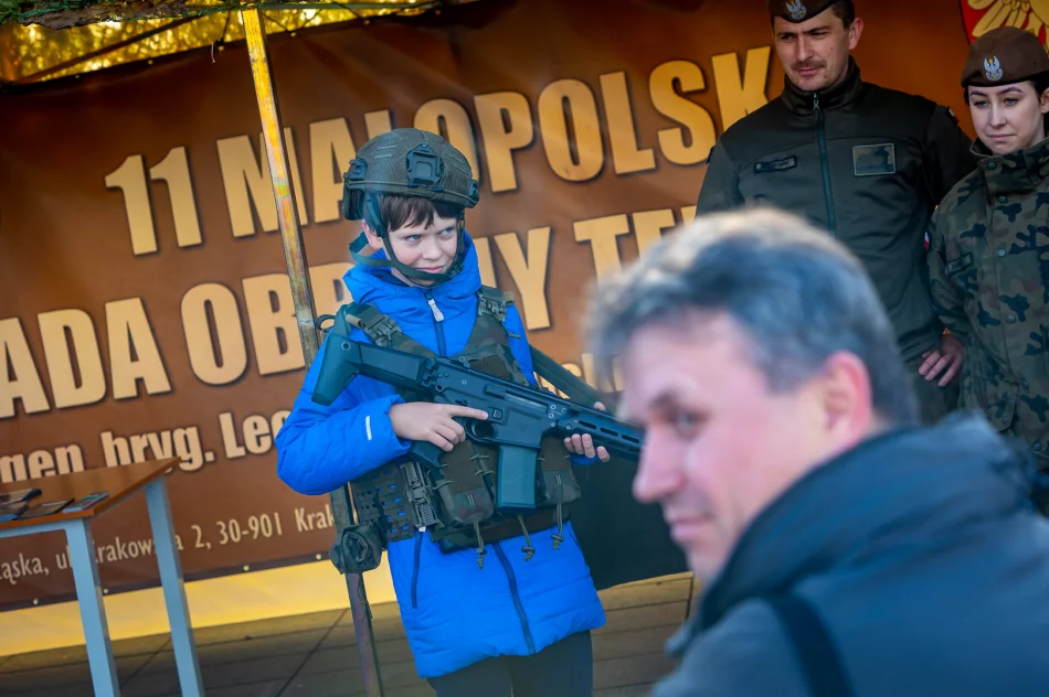 Obchody 104. rocznicy odzyskania przez Polskę niepodległości - zdjęcie 3