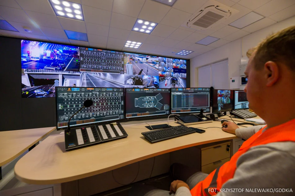 Tunel w ciągu Zakopianki został otwarty - zdjęcie 17