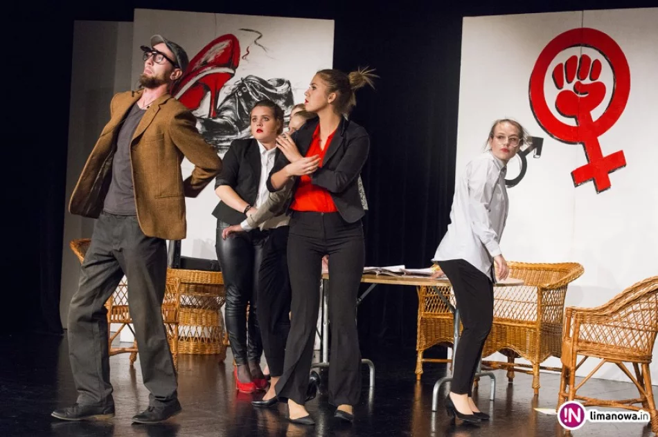 Teatr „Co się stało?!” podczas XIX Jesiennego Festiwalu Teatralnego w Nowym Sączu - zdjęcie 2