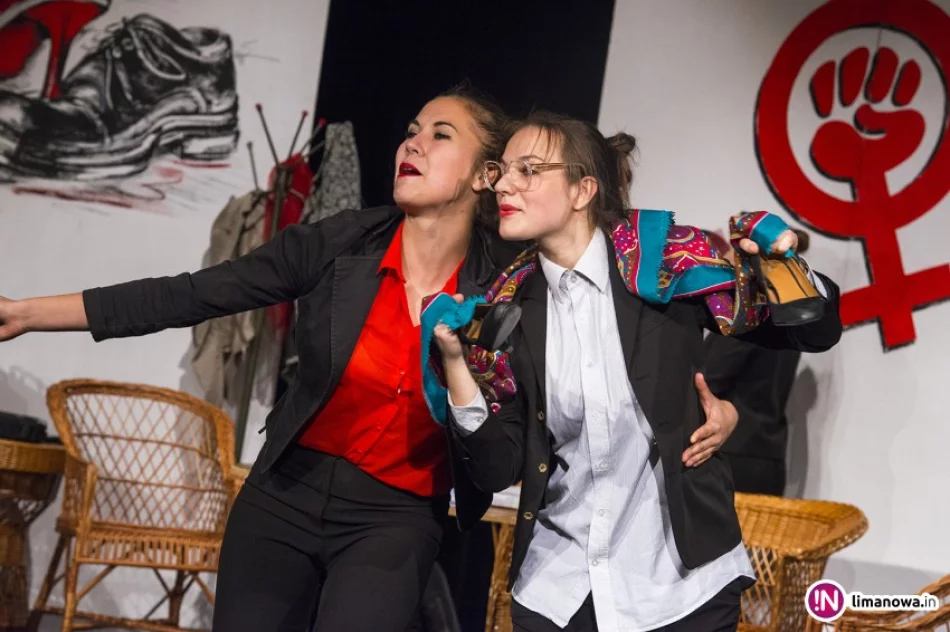 Teatr „Co się stało?!” podczas XIX Jesiennego Festiwalu Teatralnego w Nowym Sączu - zdjęcie 3