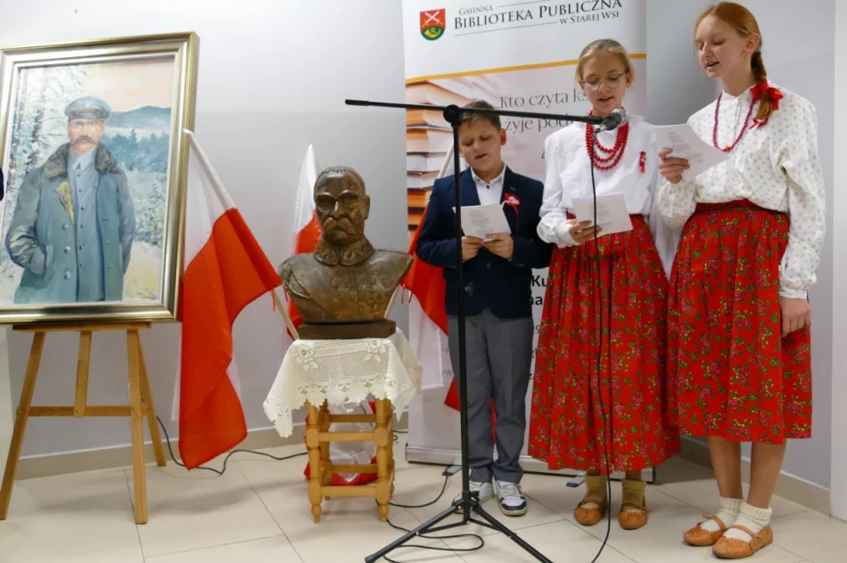 Zorganizowali patriotyczną wieczornicę - zdjęcie 8