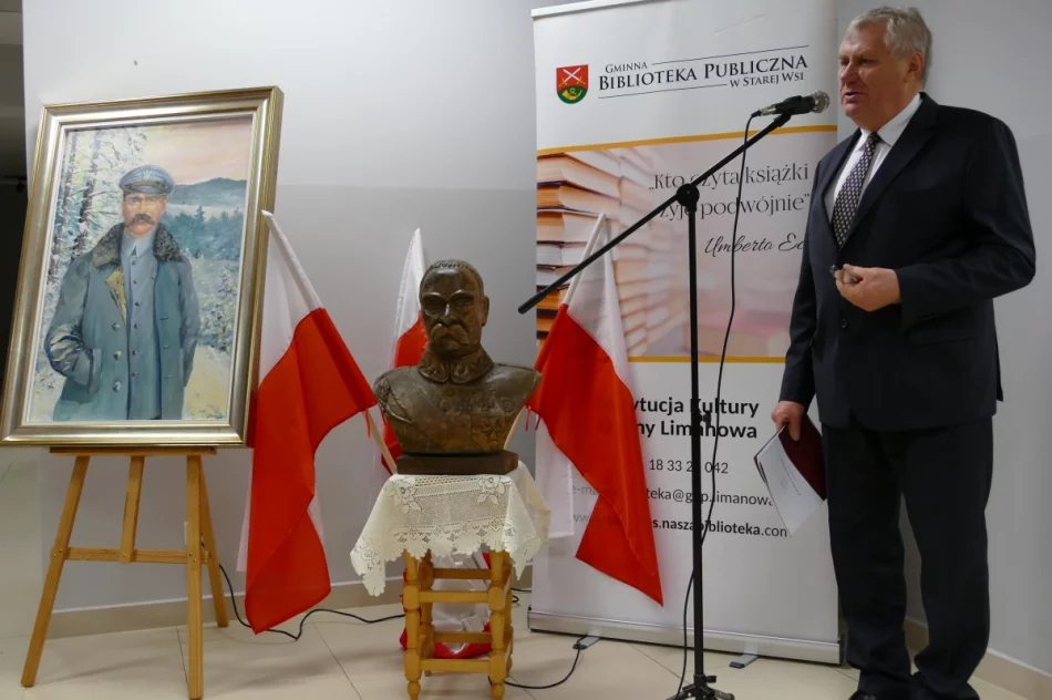 Zorganizowali patriotyczną wieczornicę - zdjęcie 9