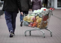 Pierwszy raz wartość koszyka najtańszych produktów przekroczyła 200 zł - zdjęcie główne