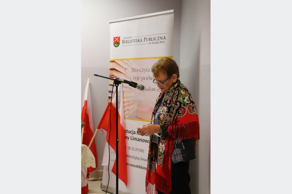 "Od przedszkola do seniora"- wieczornica patriotyczna w świetlicy w Pisarzowej - zdjęcie 19