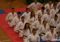 Emilia Poręba zawodniczka ARS Klub Kyokushinkai  brązową medalistką Mistrzostw Polski - zdjęcie główne